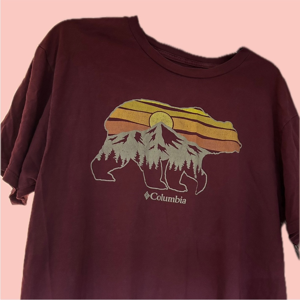 Mens Columbia Design Tshirt